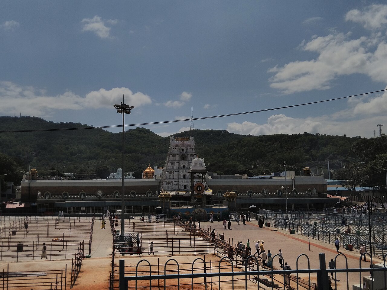 Tirumala Venkateswara Temple, Tirupati (24338261275)
