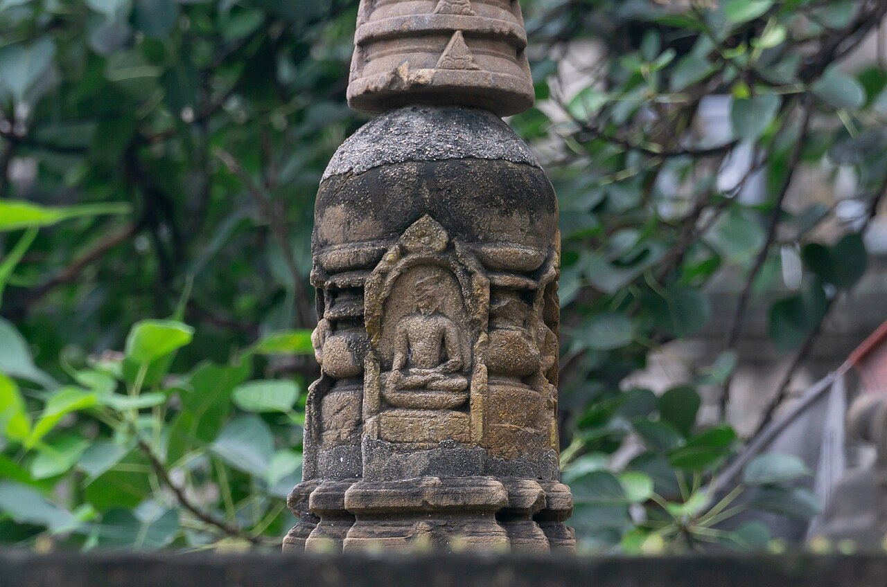 Votive Stupas - Mahabodhi Temple Complex - Bodh Gaya (13)
